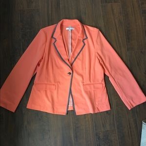 Ellen Tracy Blazer-Coral With Gray Edging